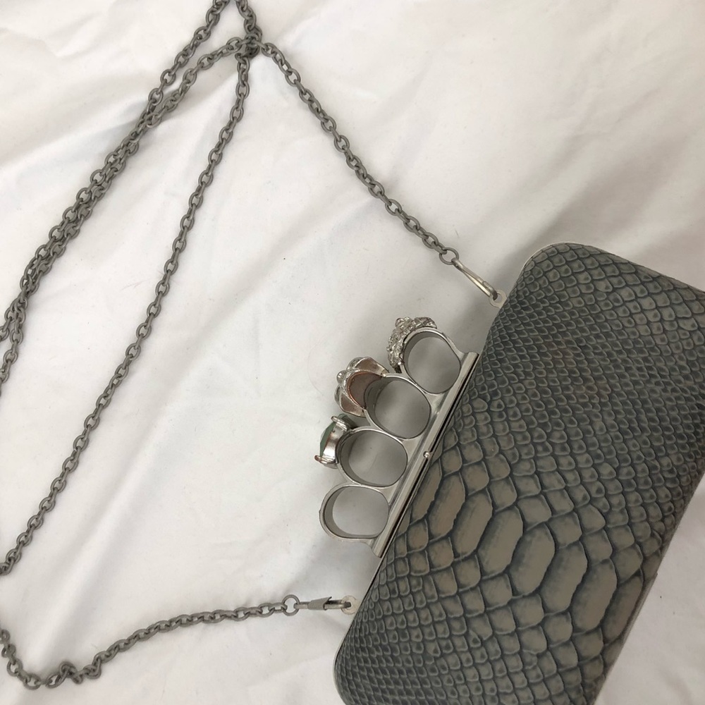 Box Clutch - image 6